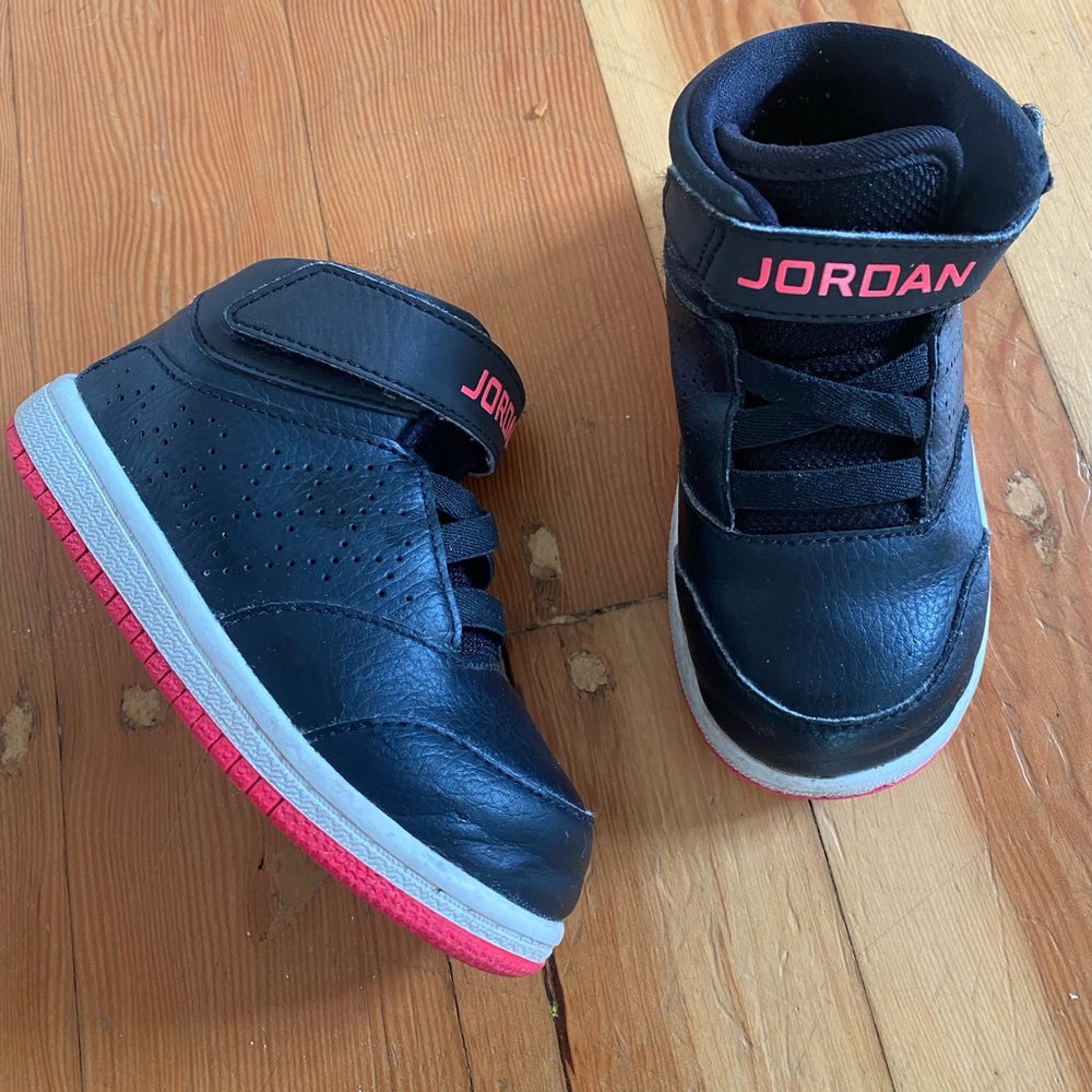 Nike Jordan Toddler's 1 Flight 5 (GT) Black/Hyper Pink-White 881437 002 size 7C